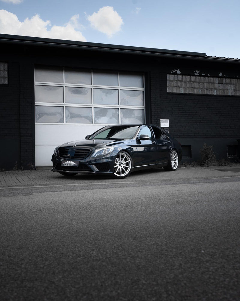 Bodykit passend für Mercedes S-Klasse W222 Langversion (2013–2017) mit und ohne AMG Line, auch für S63 AMG