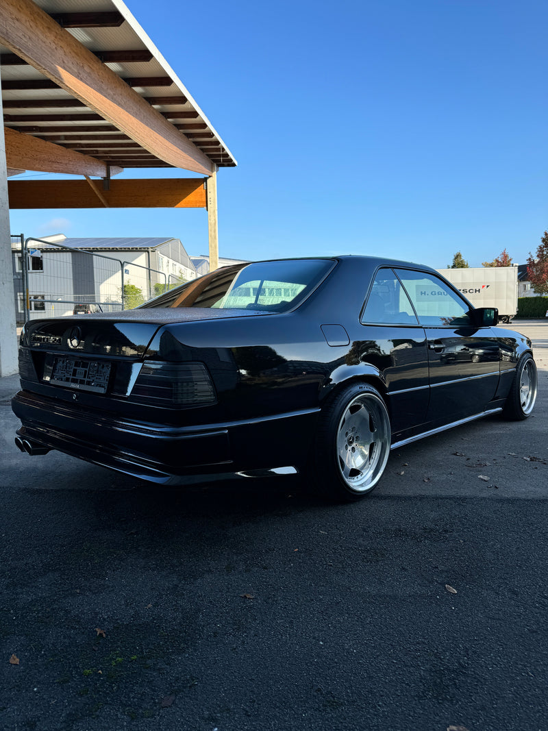 Heckschürze Gen1 passend für Mercedes W124 C124 A124 (1985–1995) ohne AMG Line, auch für AMG Modelle
