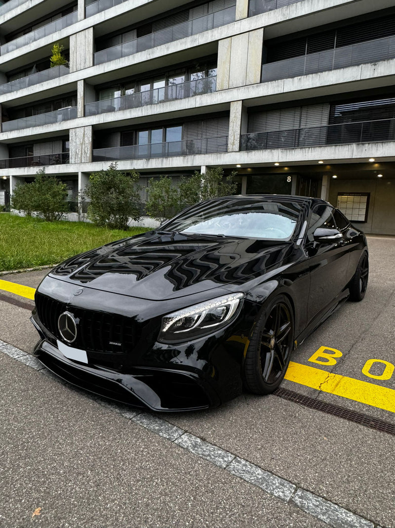 Frontschürze Facelift Design (Schwarz) passend für Mercedes S Coupé C217 / A217 / W217 (2014–2020) mit und ohne AMG Line, auch für S63 AMG