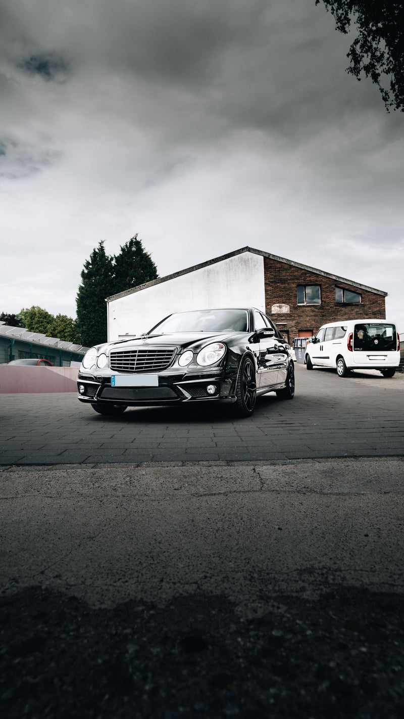 Bodykit passend für Mercedes E-Klasse W211 Limousine (2002–2009) ohne AMG Line, auch für E55 & E63 AMG
