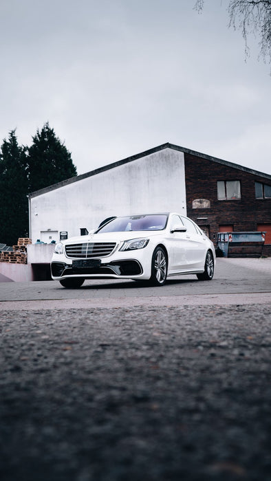 Bodykit Facelift Design inkl. Leuchten passend für Mercedes S-Klasse W222 vor Facelift Langversion (2013–2017) geeignet für Fahrzeuge mit und ohne AMG Line / AMG Paket, auch passend für S63 AMG
